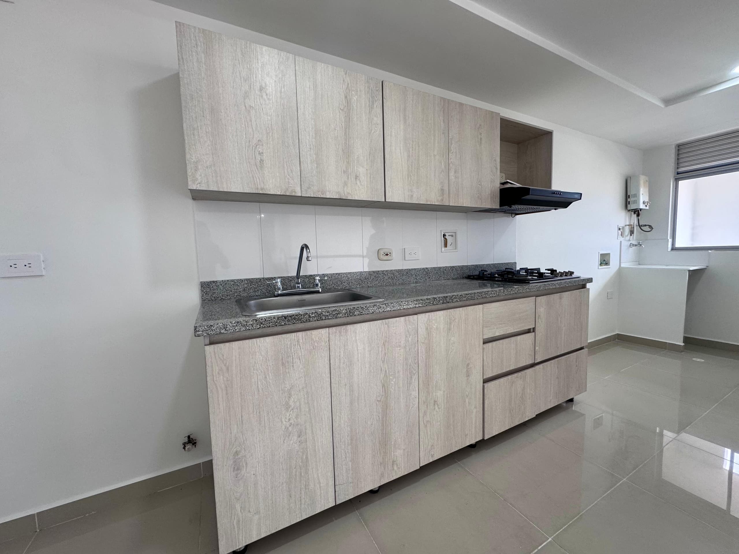 Apartamento en arriendo en La Paz, Envigado — foto 5 de 18