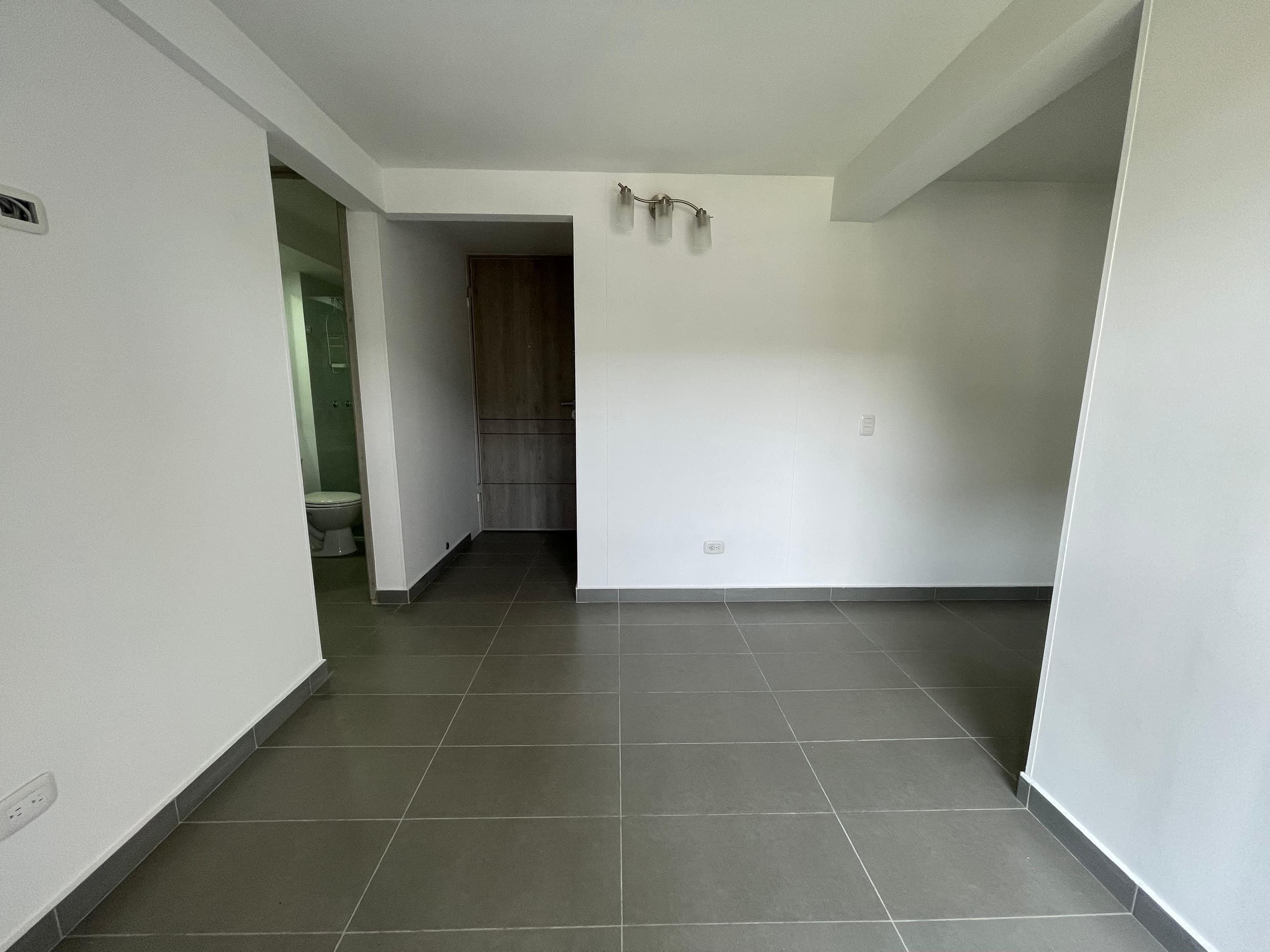 Apartamento en arriendo en La Loma de los Bernal, Belen, Medellín — foto 3 de 17