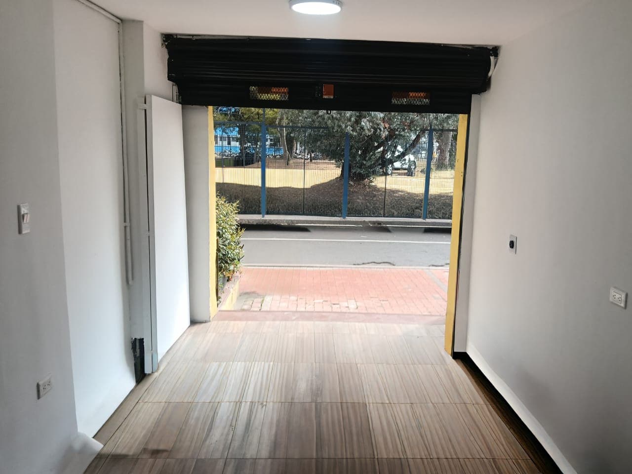 Local en arriendo en Ciudad Kennedy, Bogotá, D.C. — foto 1 de 11