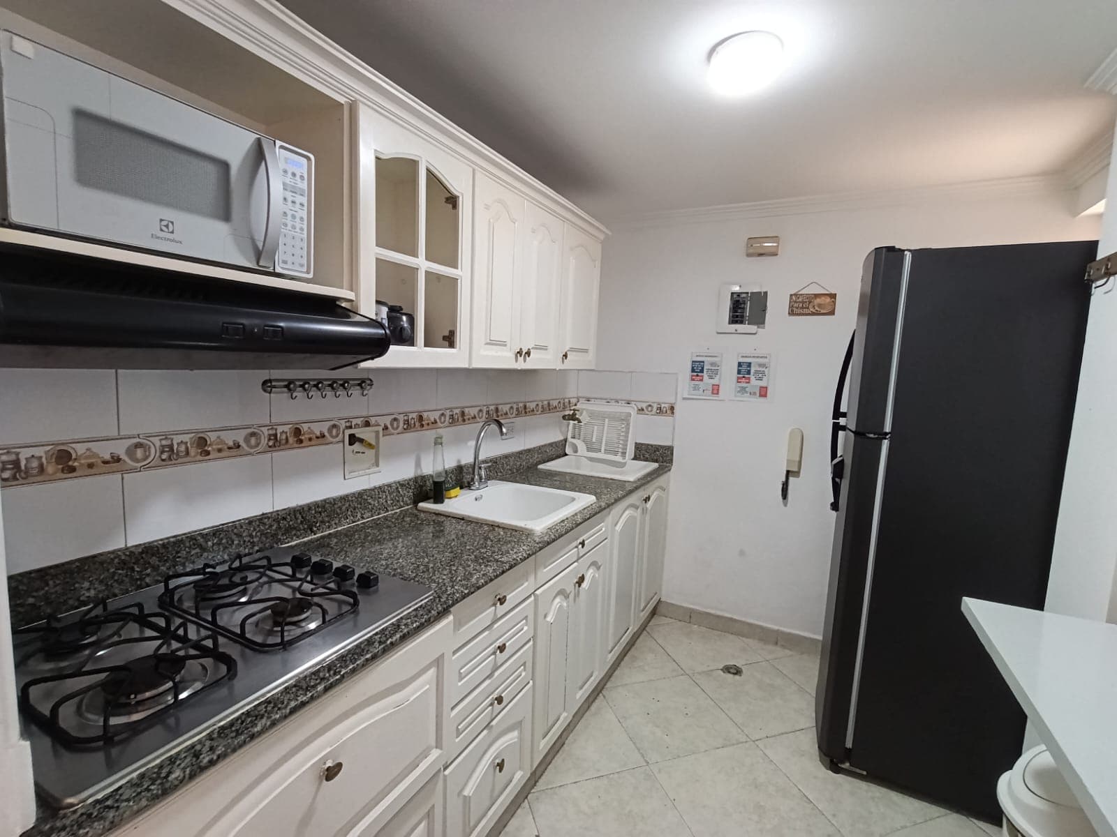 Apartaestudio en arriendo en Boston, Centro, Medellín — foto 4 de 11