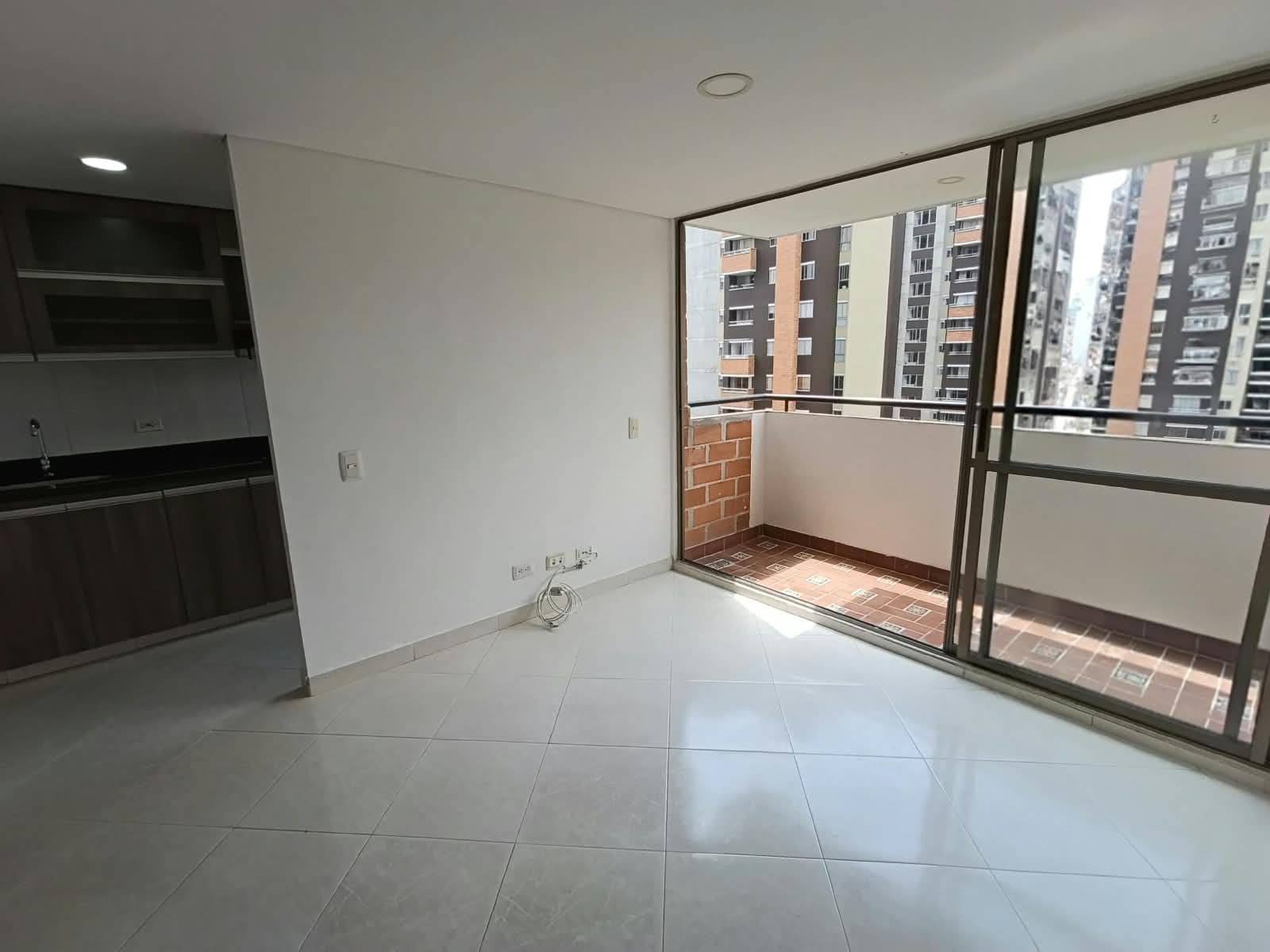 Apartamento en arriendo en La Ferreria, La Estrella — foto 3 de 20