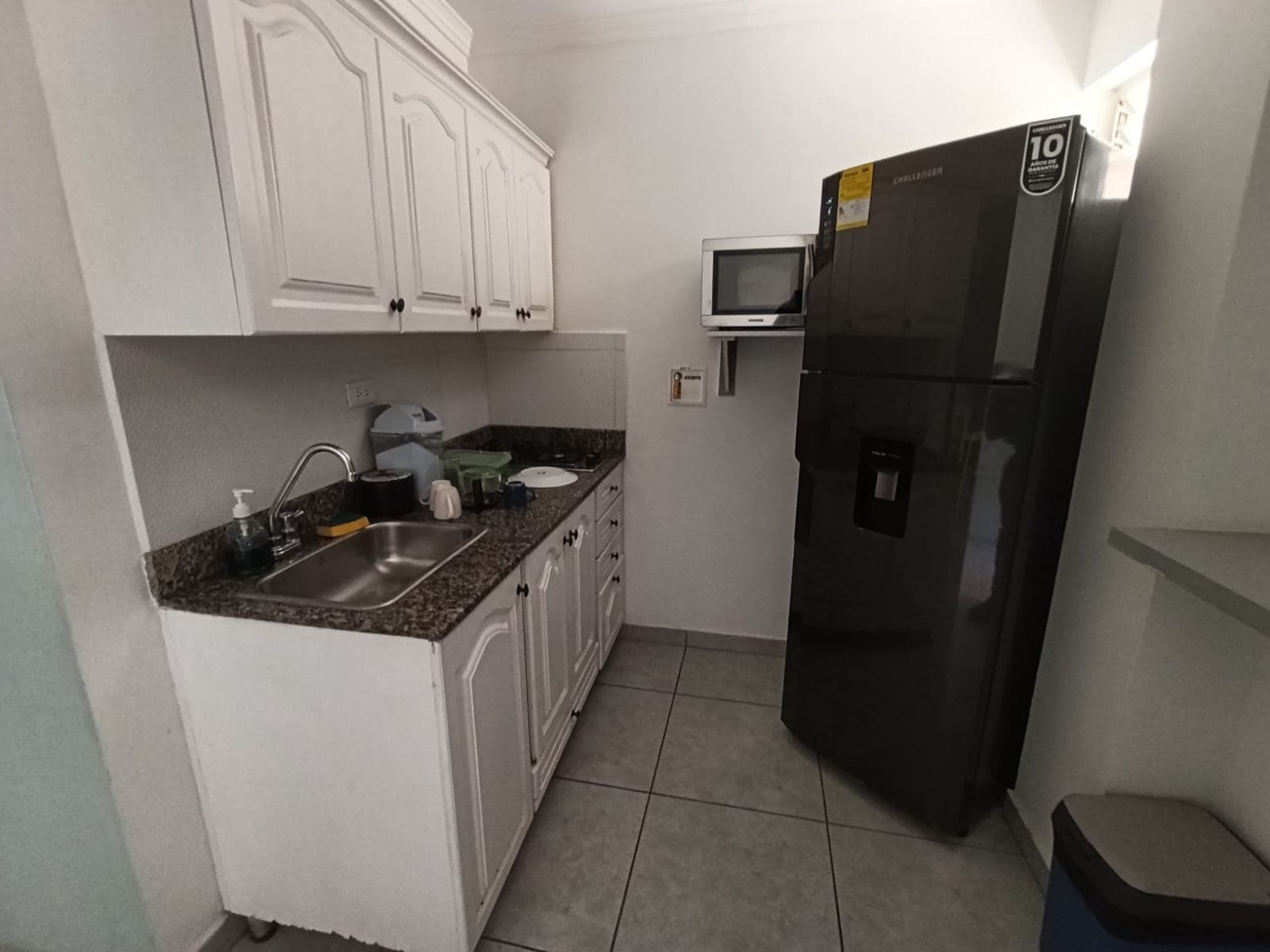 Apartaestudio en arriendo en Boston, Centro, Medellín — foto 3 de 16