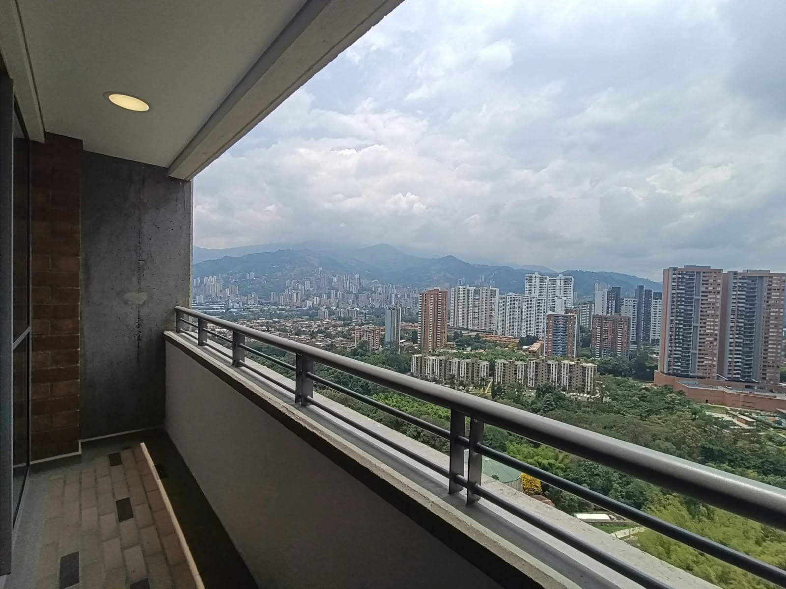 Apartamento en arriendo en Ditaires, Itagui — foto 3 de 20