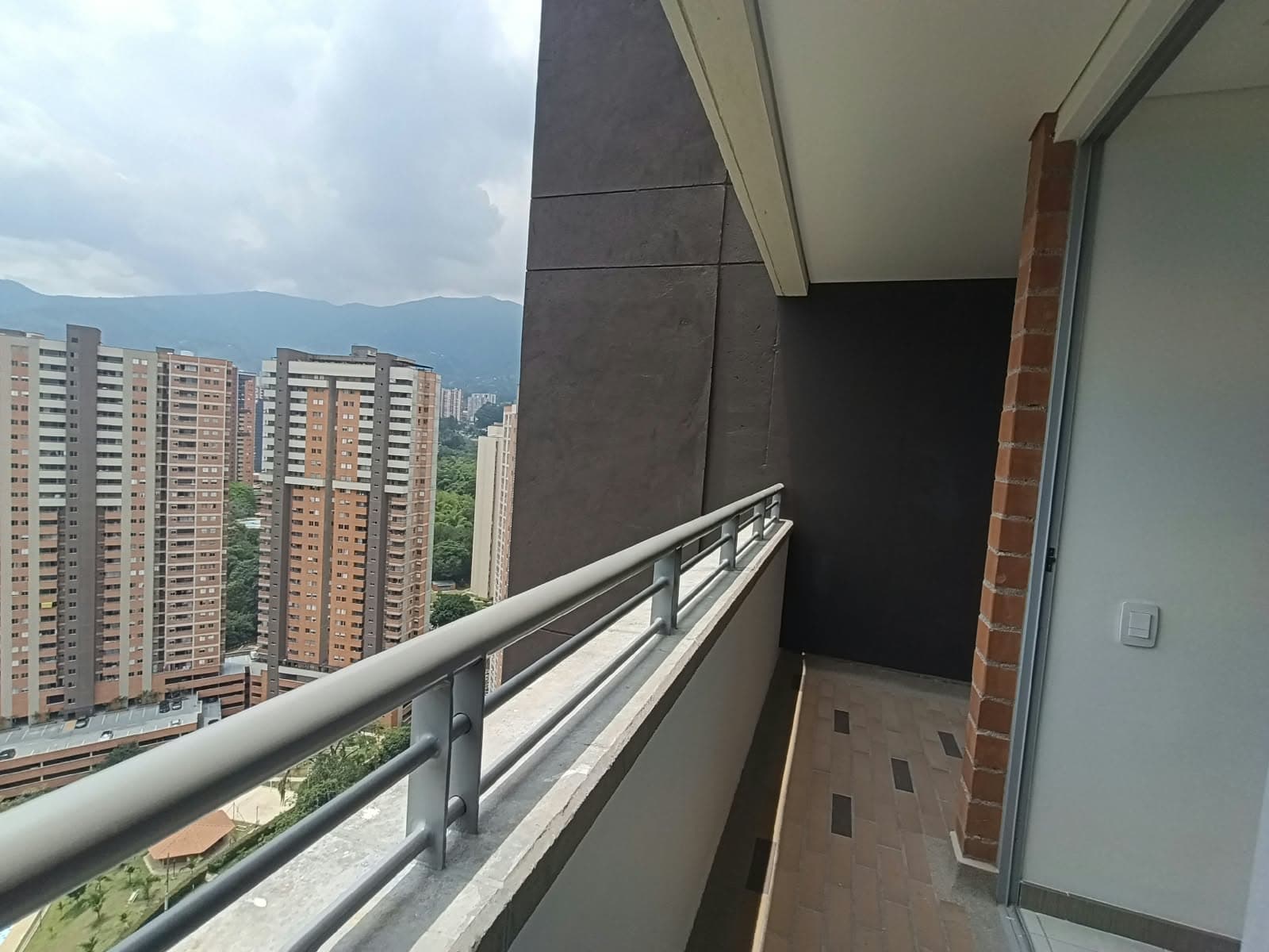 Apartamento en arriendo en Ditaires, Itagui — foto 4 de 20