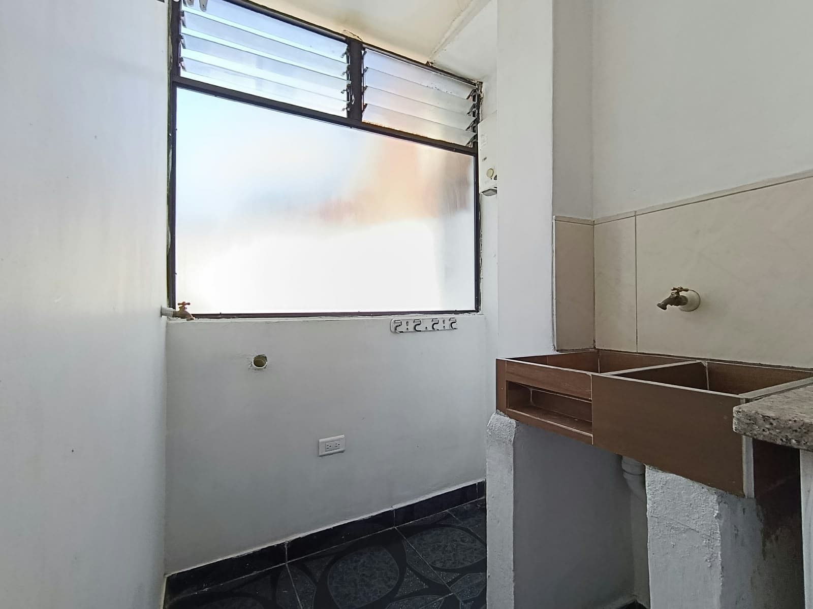 Apartamento en arriendo en Buenos Aires, Centro, Medellín — foto 3 de 14