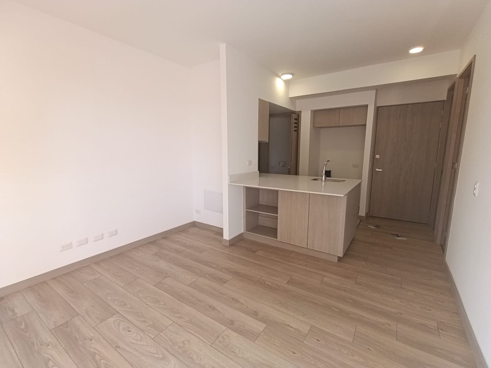 Apartamento en arriendo en El Porvenir Rio Negro, Rionegro — foto 3 de 12