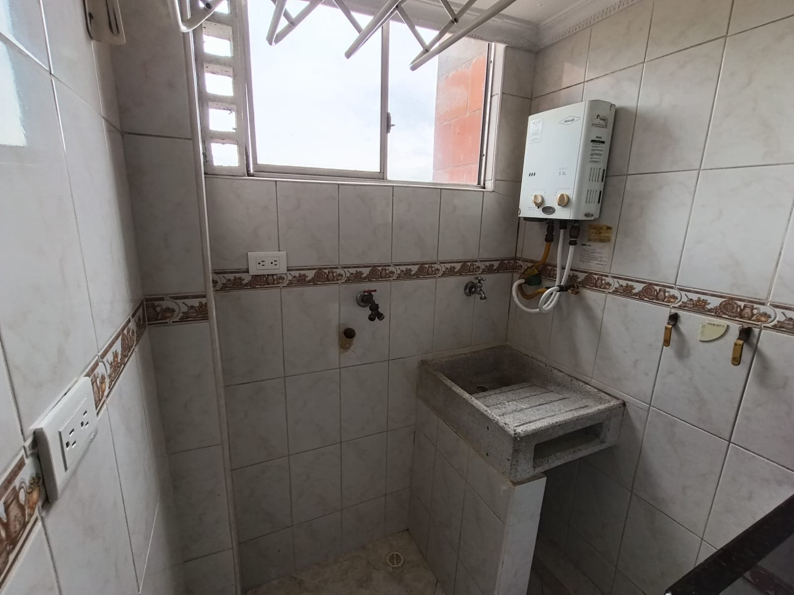 Apartamento en arriendo en Villa Flora, Robledo, Medellín — foto 3 de 20