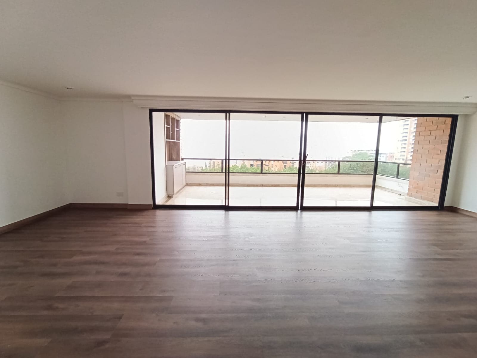 Apartamento en arriendo en Los Balsos, El Poblado, Medellín — foto 5 de 20