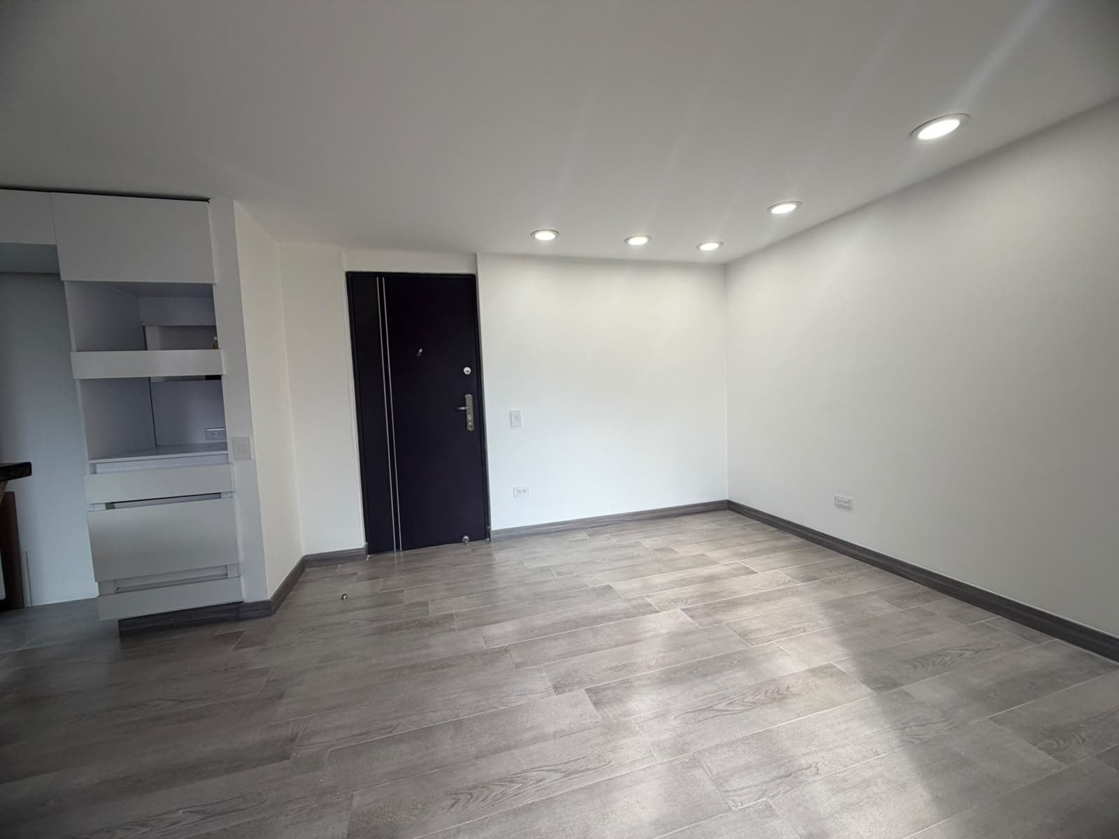 Apartamento en arriendo en Vereda Las Lomitas, Sabaneta — foto 4 de 14