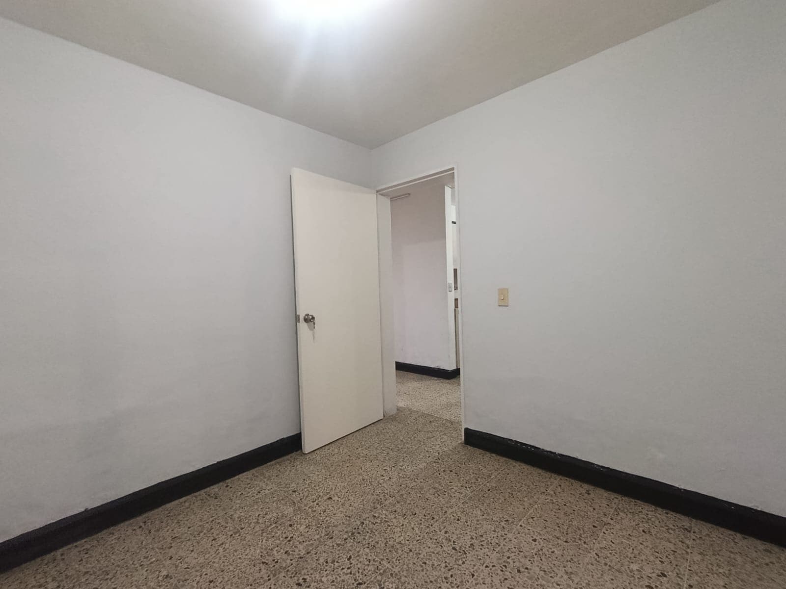 Casa Comercial en arriendo en Santa Fé, Guayabal, Medellín — foto 5 de 20