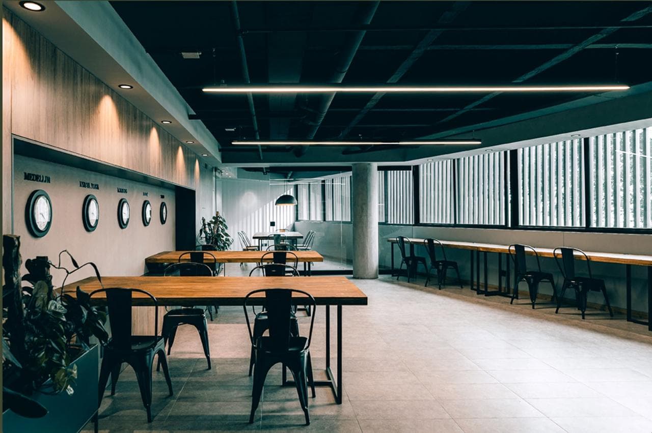 Apartamento en arriendo en Altos del Poblado Cola del Zorro, Medellín — foto 2 de 8