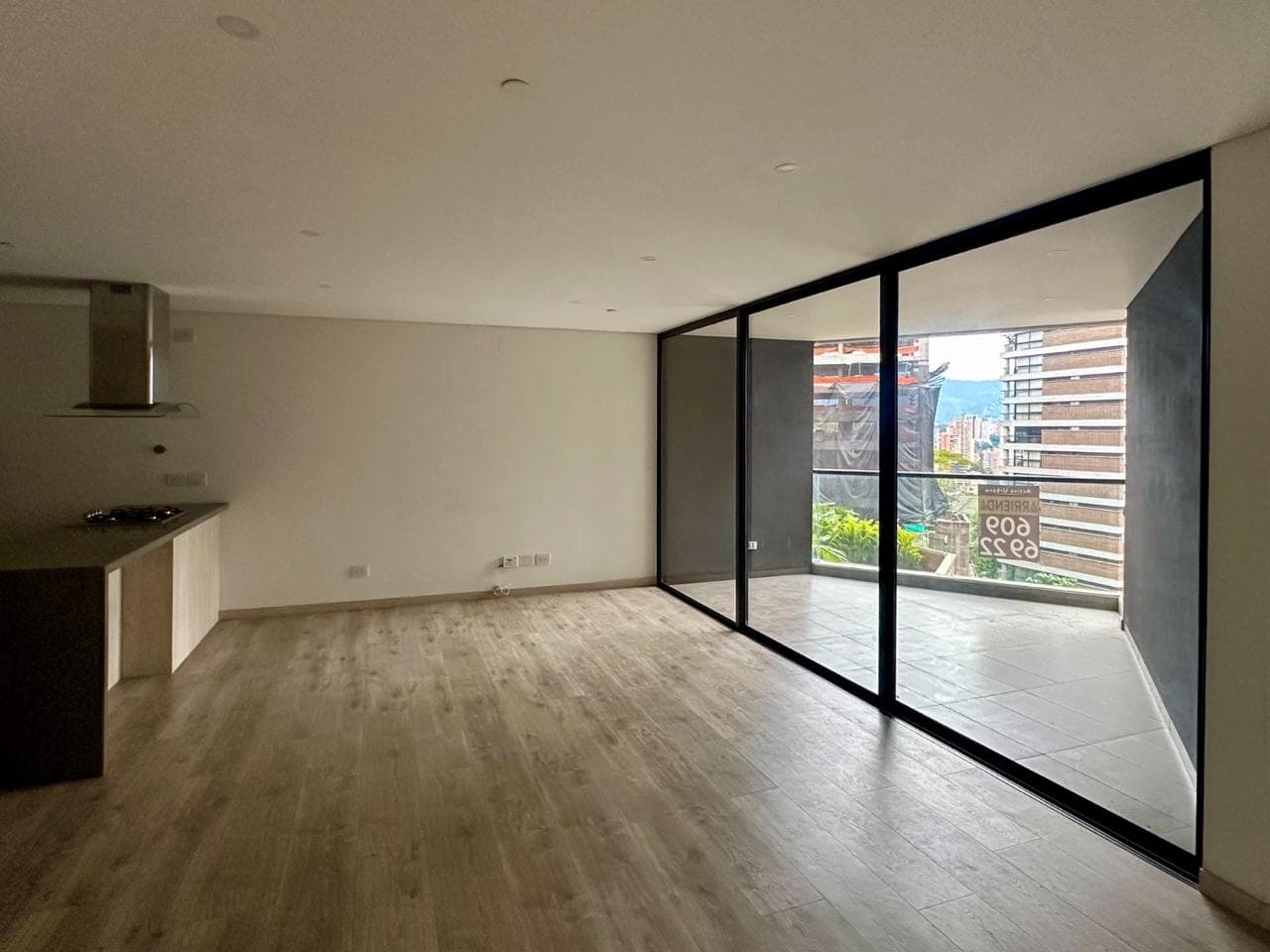Apartamento en arriendo en Altos del Poblado Cola del Zorro, Medellín — foto 4 de 8