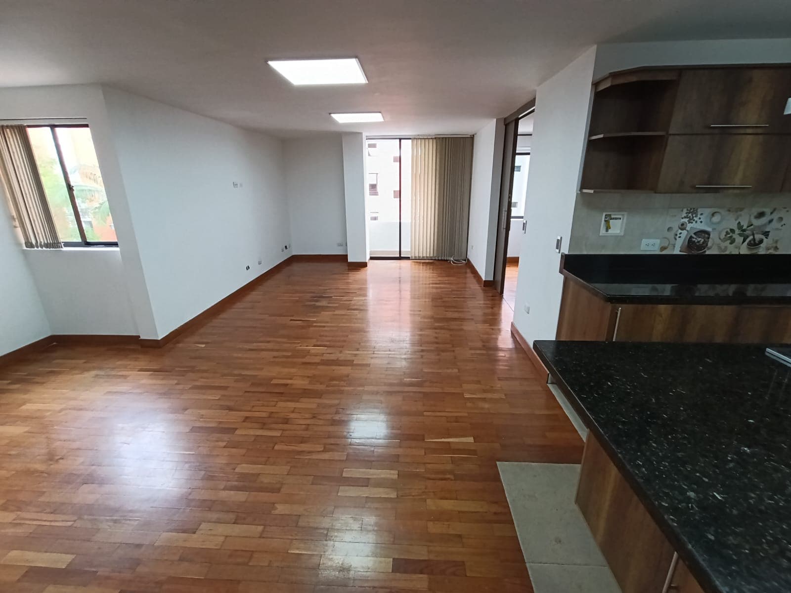 Apartamento en arriendo en Laureles Medellín — foto 2 de 20