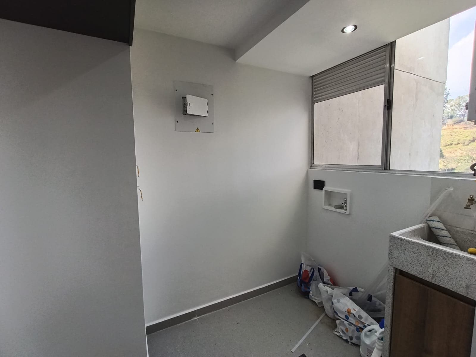 Apartamento en arriendo en Maria Auxiliadora, Sabaneta — foto 2 de 20