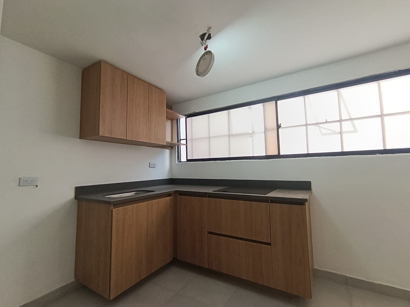 Apartamento en arriendo en Boston, Centro, Medellín — foto 2 de 9