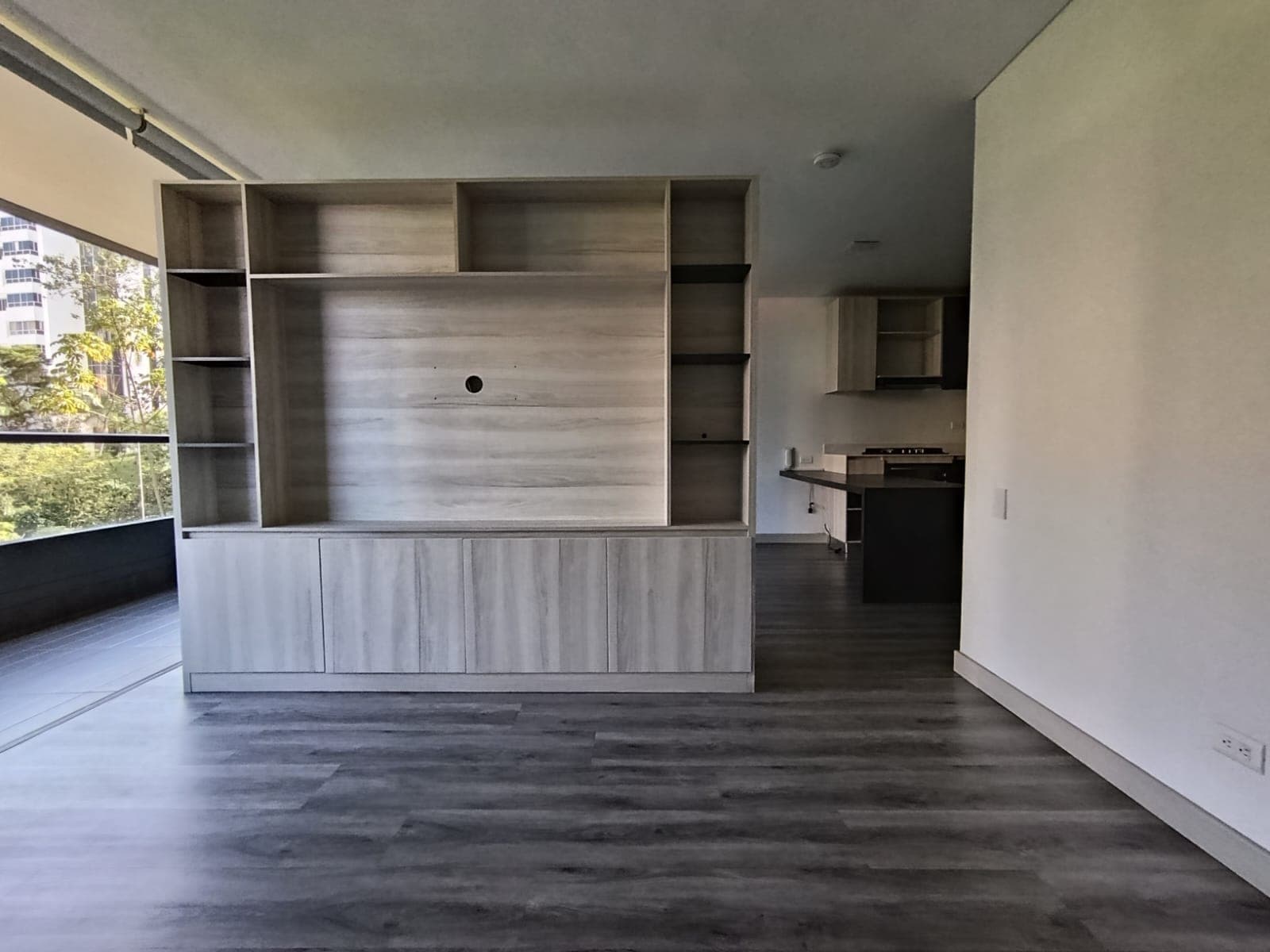 Apartaestudio en arriendo en Los Balsos, El Poblado, Medellín — foto 1 de 13