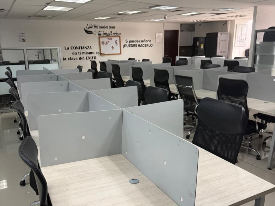 Oficina en arriendo en La Candelaria, Centro, Medellín — foto 2 de 12