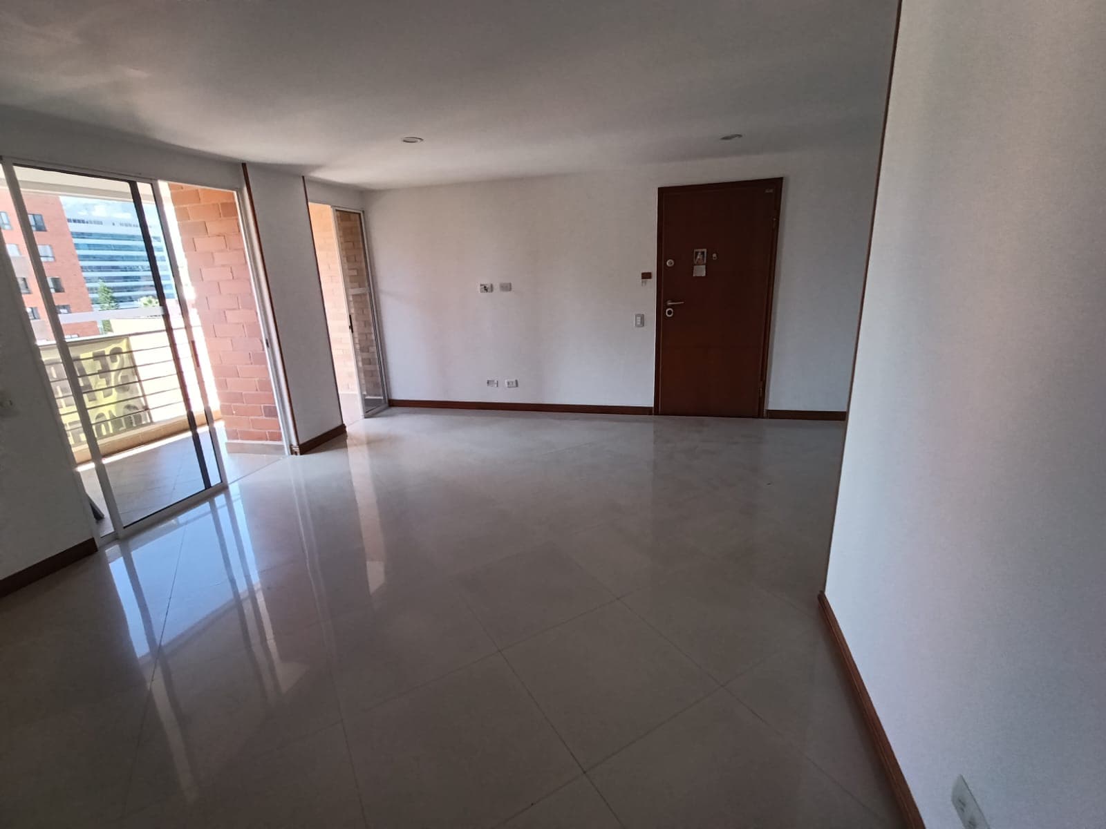 Apartamento en arriendo en Laureles Medellín — foto 5 de 16