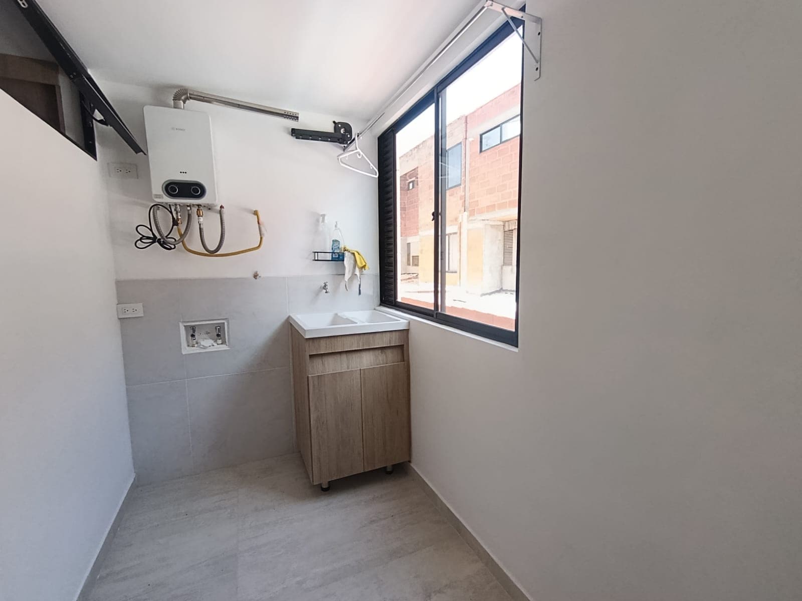 Apartamento en arriendo en Carmen de Viboral — foto 3 de 13