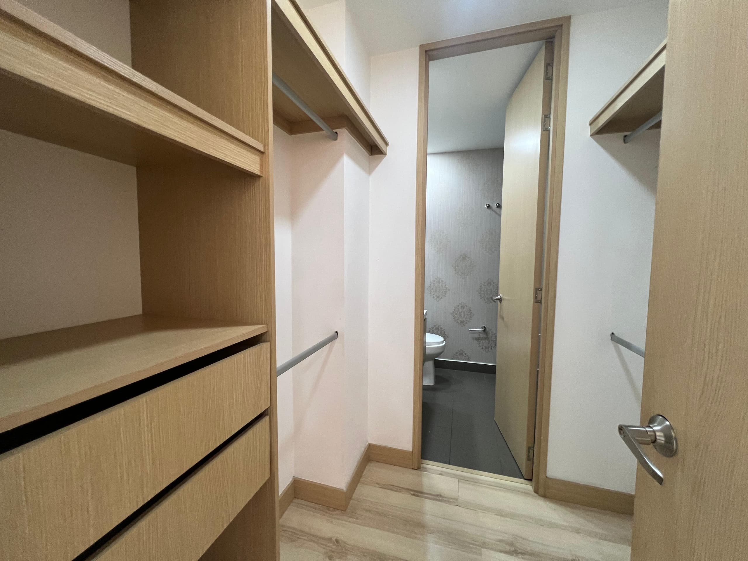 Apartamento en arriendo en Castropol, El Poblado, Medellín — foto 2 de 16