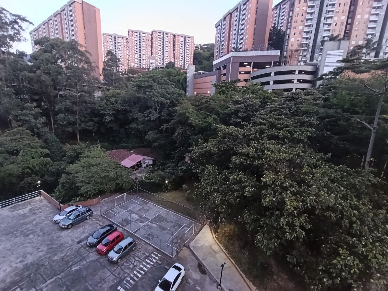 Apartamento en arriendo en La Cuenca, Envigado — foto 5 de 20