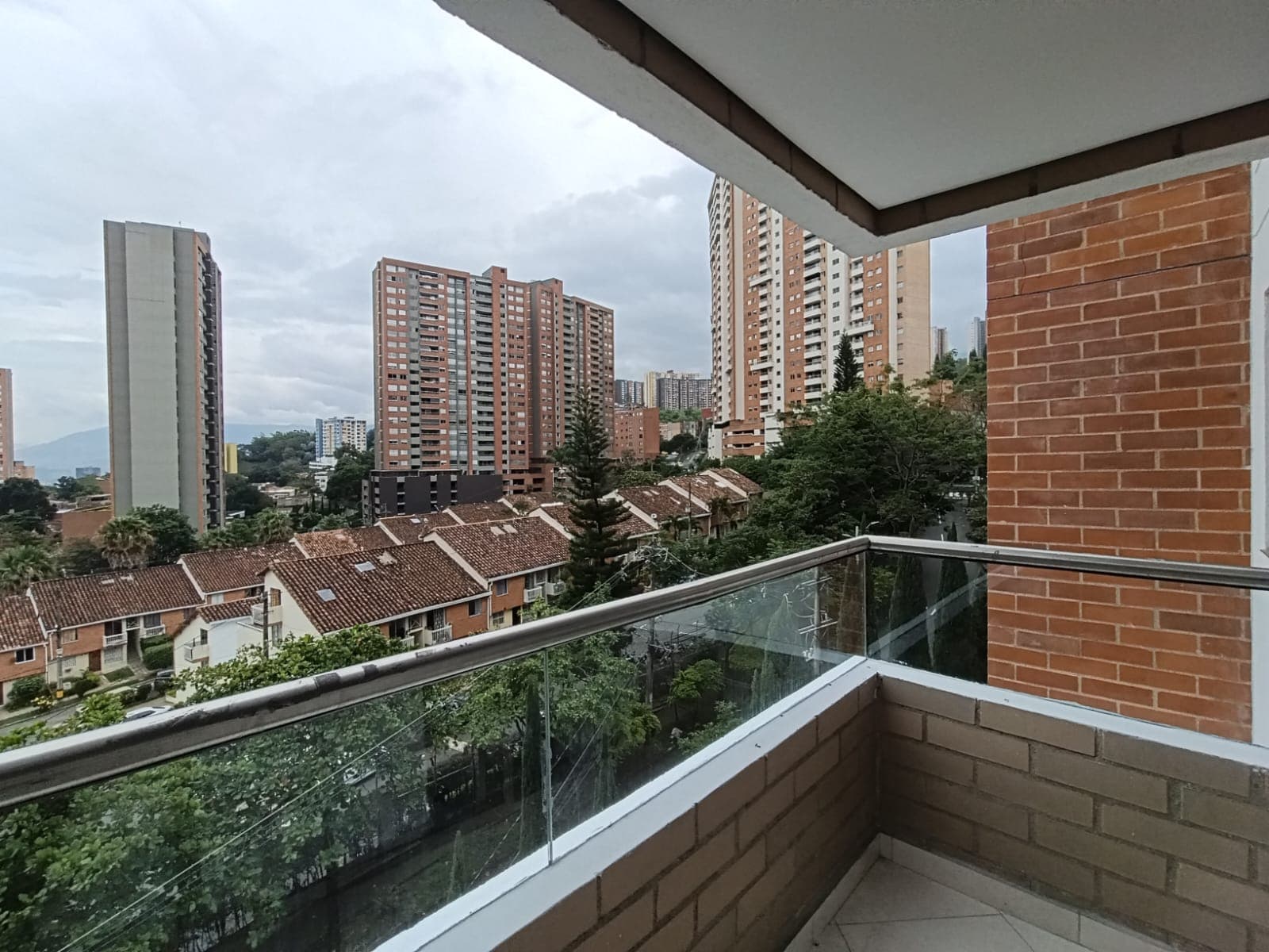 Apartamento en arriendo en Asdesillas Sabaneta — foto 3 de 19