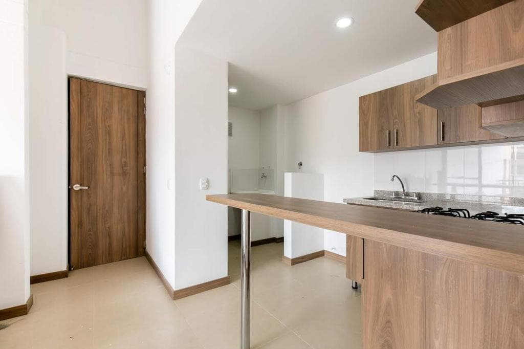 Apartamento en arriendo en La Ceja — foto 5 de 16
