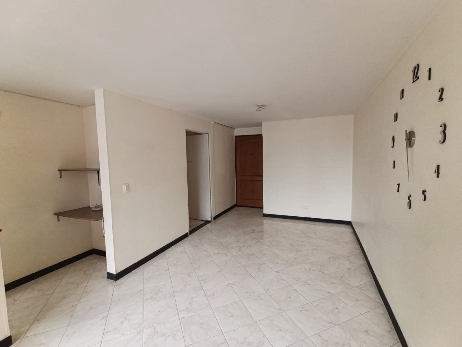 Apartamento en arriendo en Carlos e. Restrepo, Laureles, Medellín — foto 2 de 15