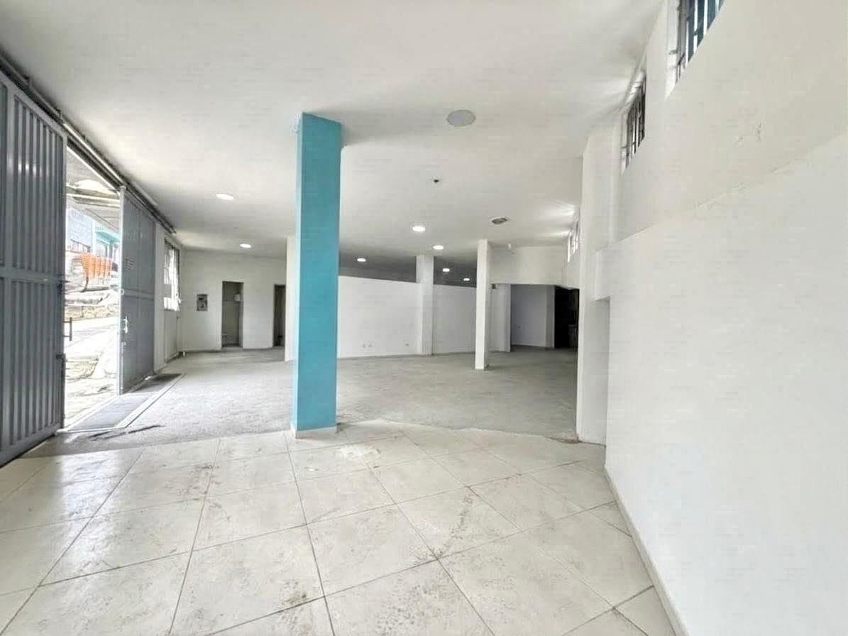 Bodega en arriendo en Centenario, Olaya Herrera, Pereira — foto 2 de 10