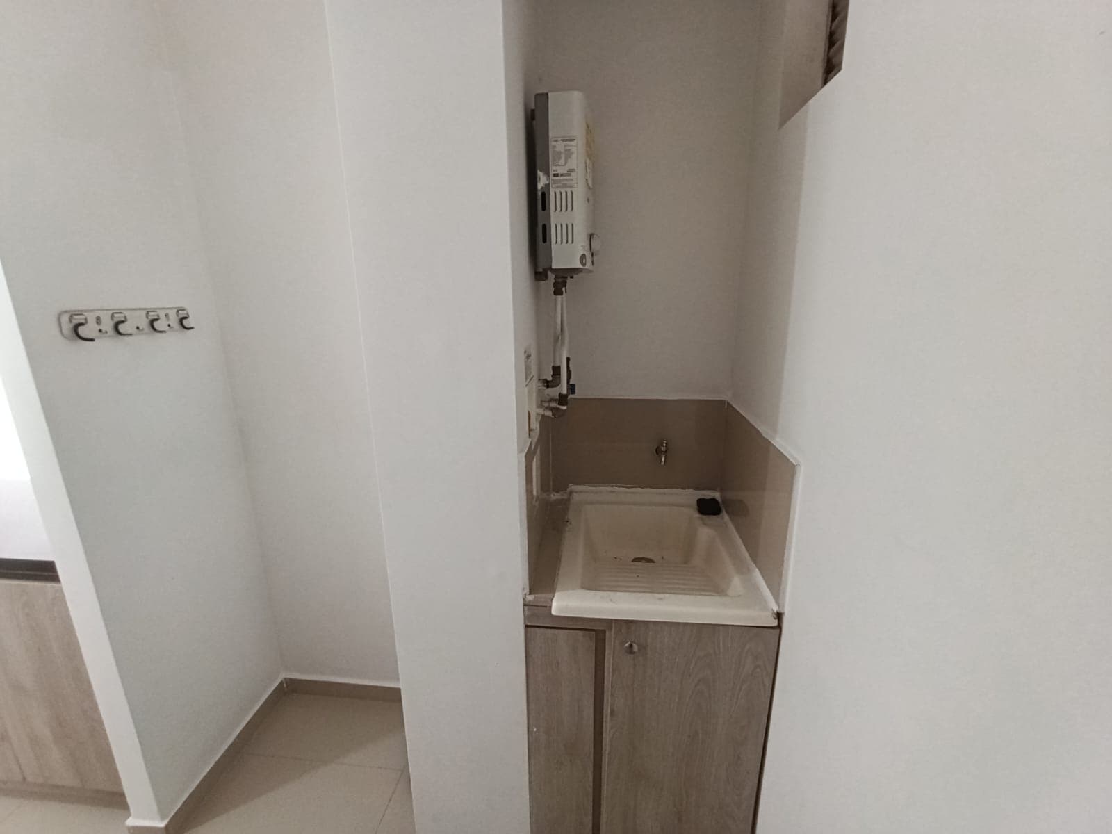 Apartamento en arriendo en Santa Ana Bello — foto 3 de 18
