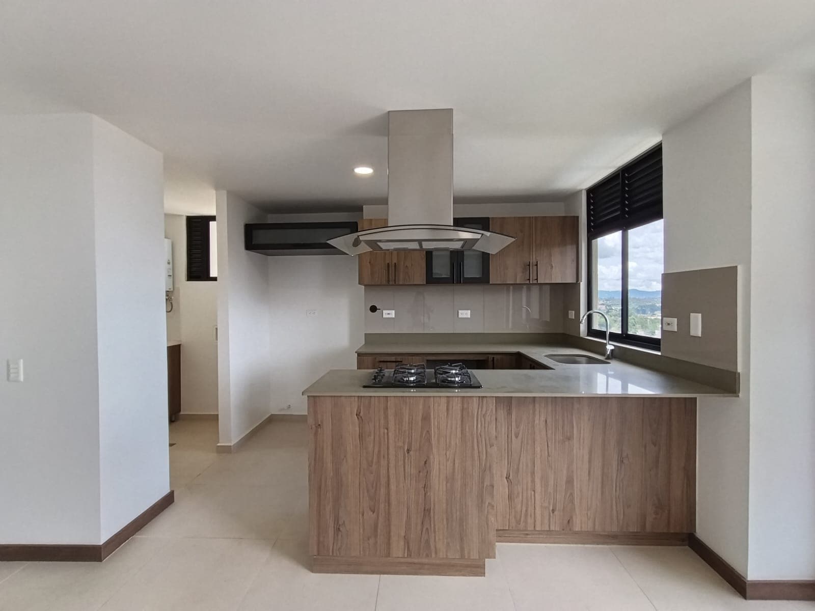 Apartamento en arriendo en San Antonio de Pereira, Rionegro — foto 2 de 14
