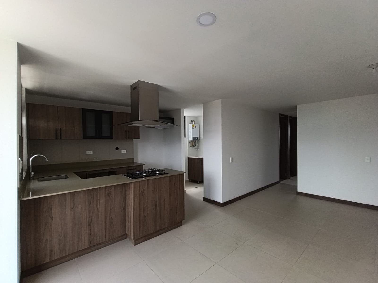 Apartamento en arriendo en San Antonio de Pereira, Rionegro — foto 3 de 12
