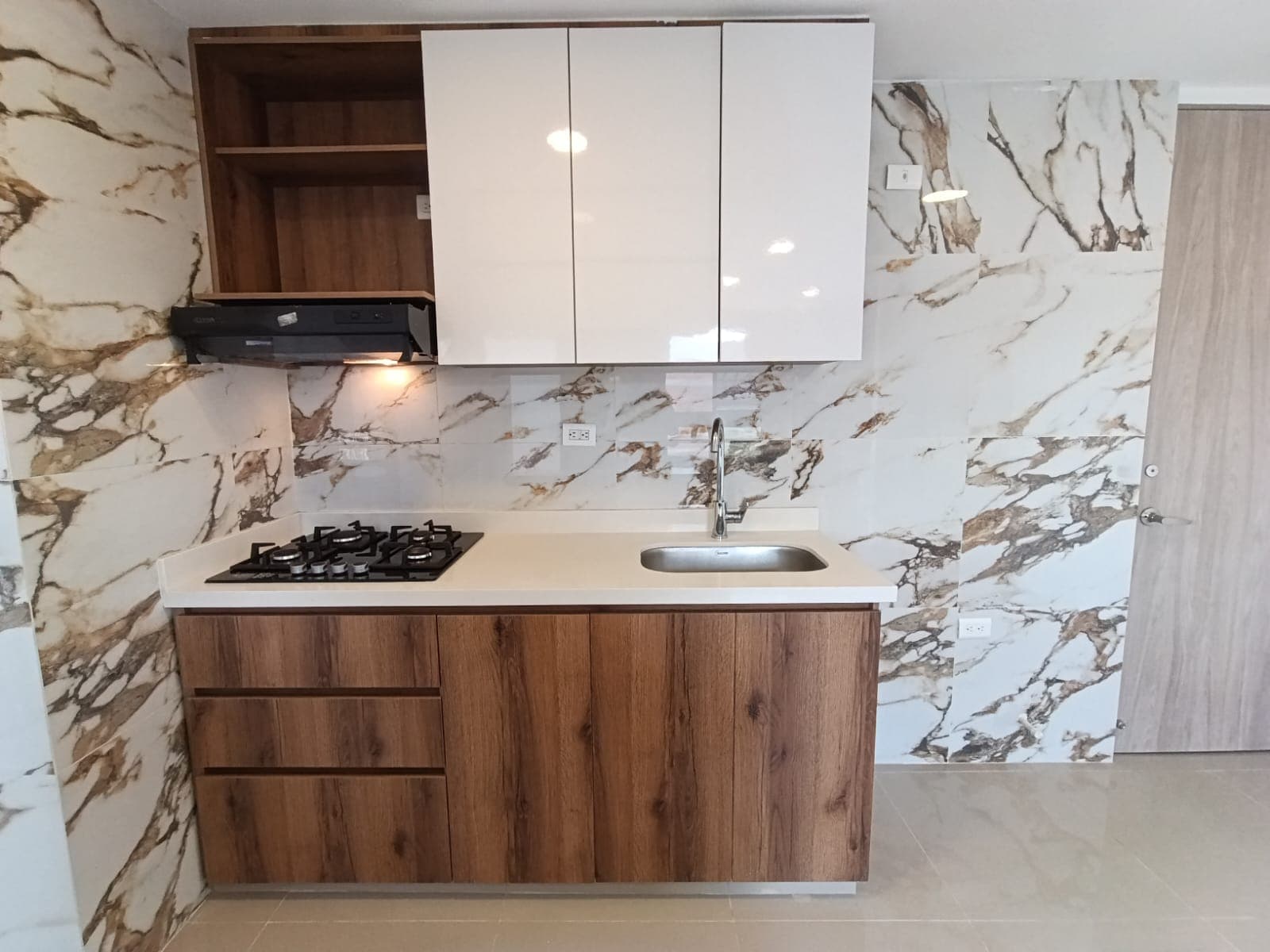 Apartamento en arriendo en Ditaires, Itagui — foto 3 de 20