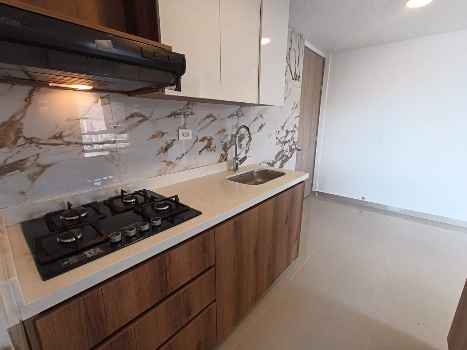 Apartamento en arriendo en Ditaires, Itagui — foto 4 de 20