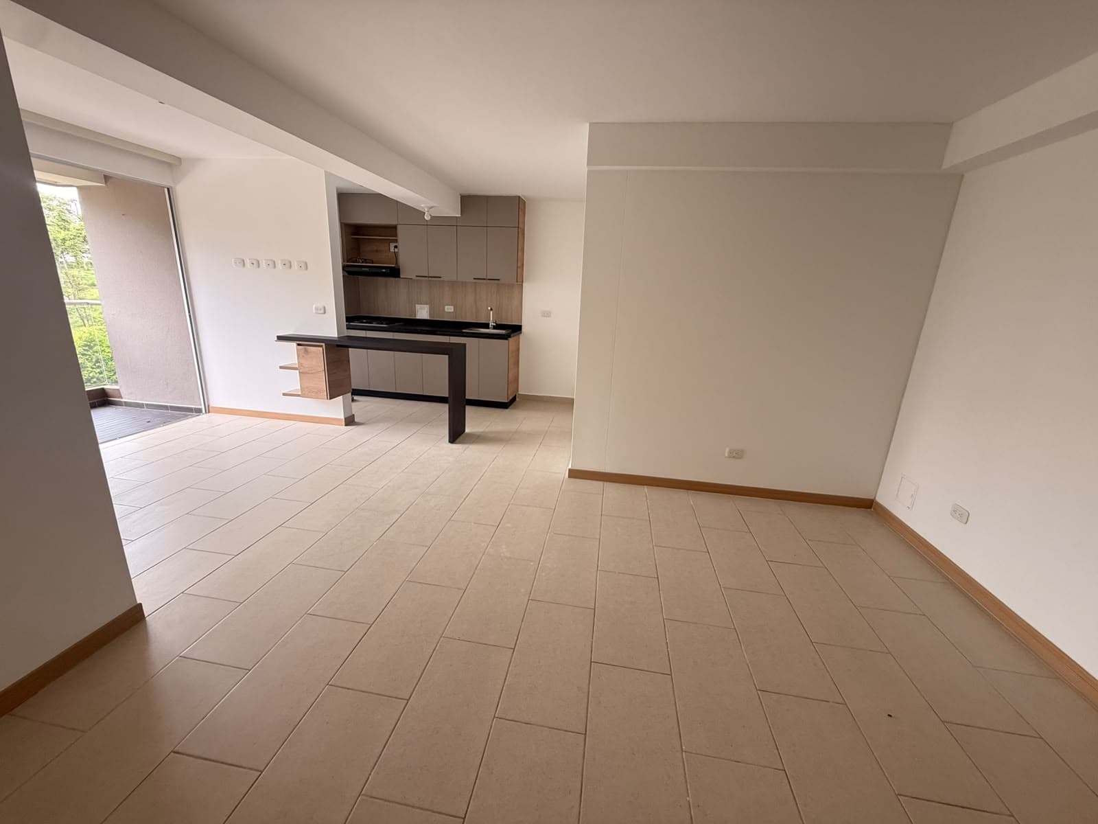 Apartamento en arriendo en Galicia, Pereira — foto 1 de 17