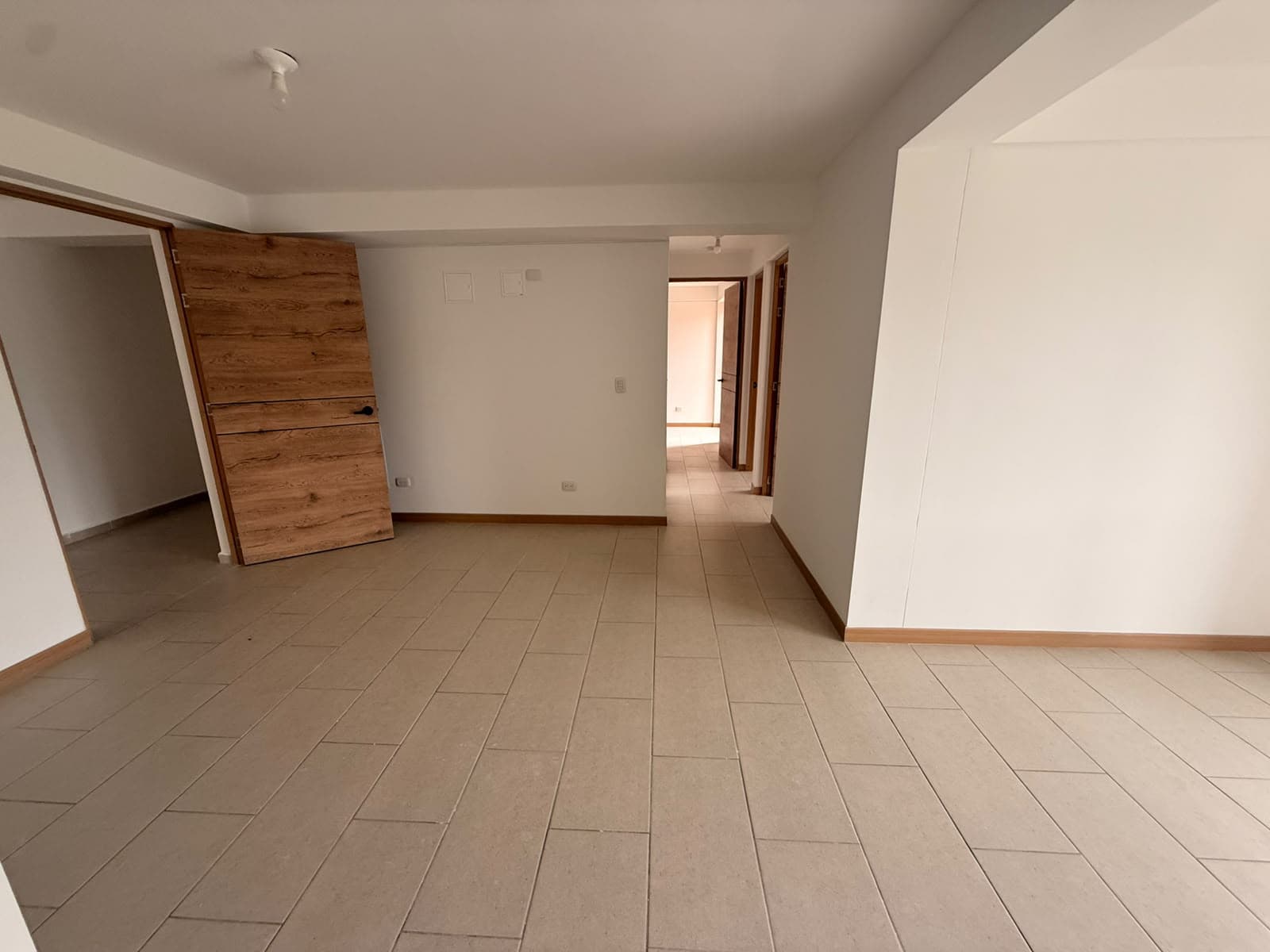 Apartamento en arriendo en Galicia, Pereira — foto 2 de 17