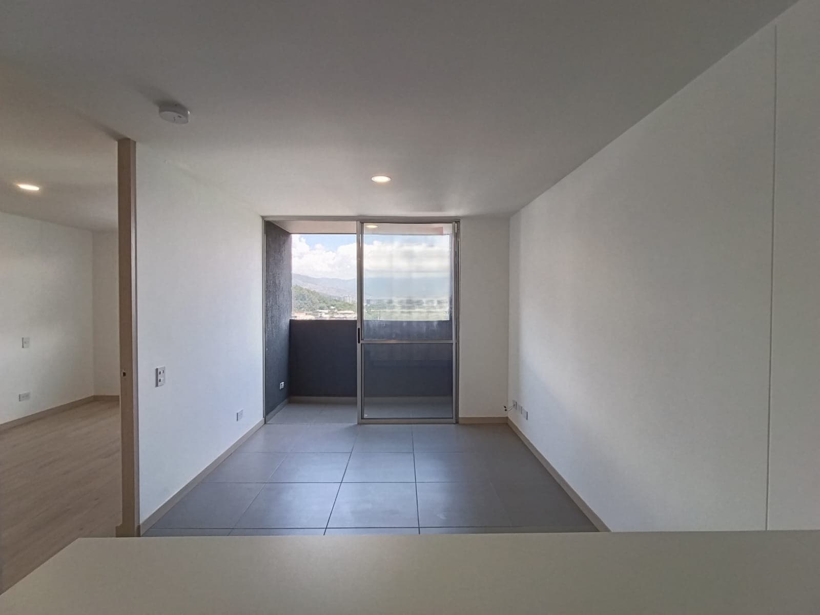 Apartamento en arriendo en Guayabal, Medellín — foto 4 de 11