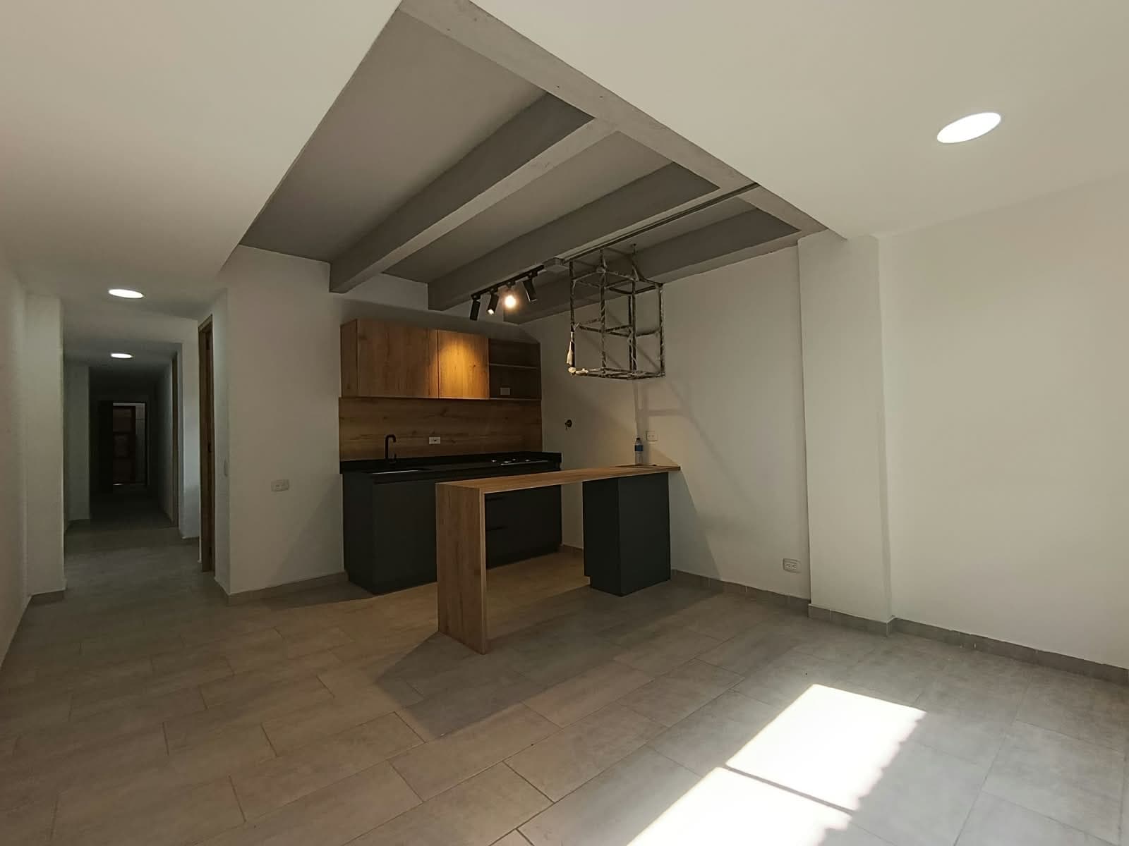 Apartamento en arriendo en Boston, Centro, Medellín — foto 4 de 14