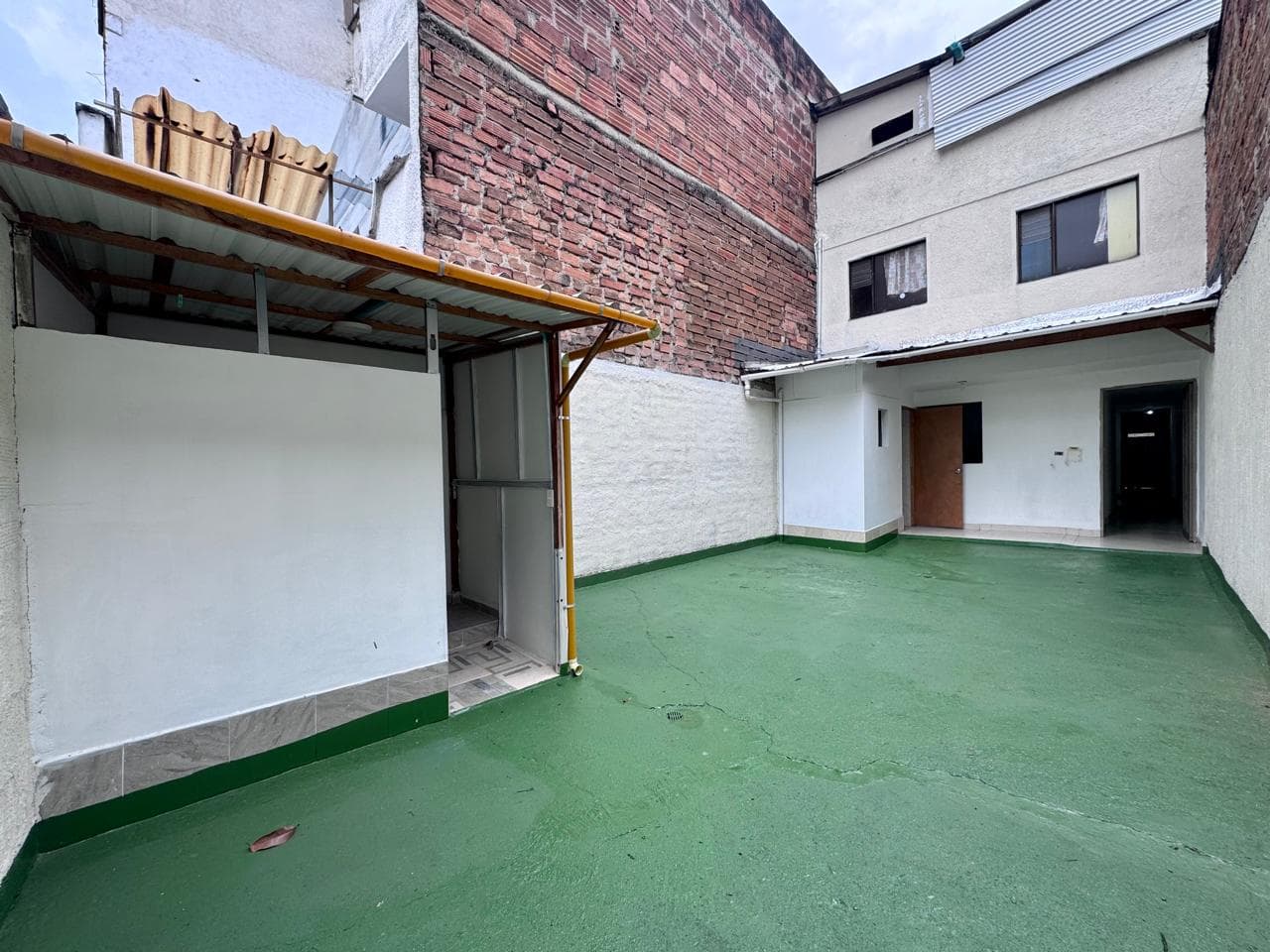 Casa Comercial en arriendo en La Sebastiana, Envigado — foto 3 de 17