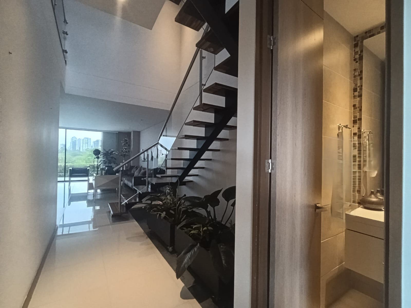 Casa Vivienda en arriendo en El Chocho, Envigado — foto 2 de 20