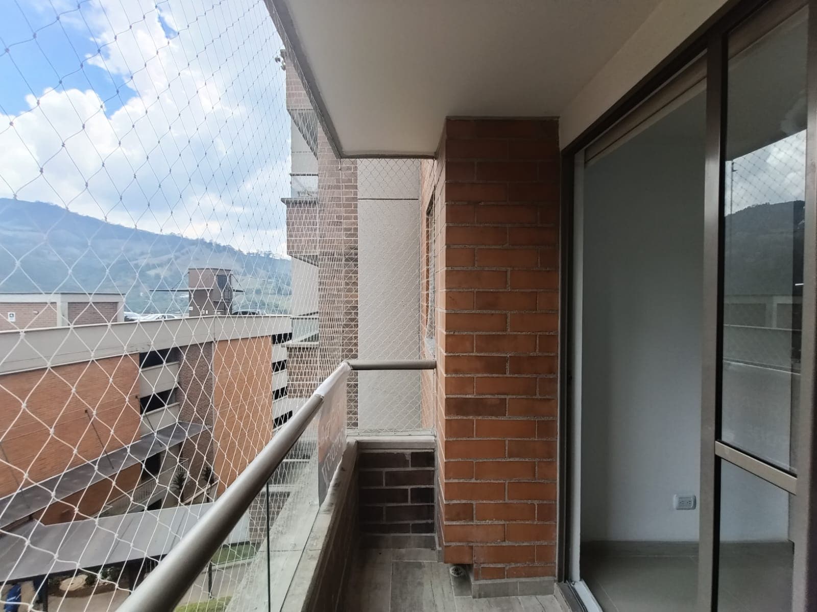 Apartamento en arriendo en Aves María, Sabaneta — foto 1 de 14