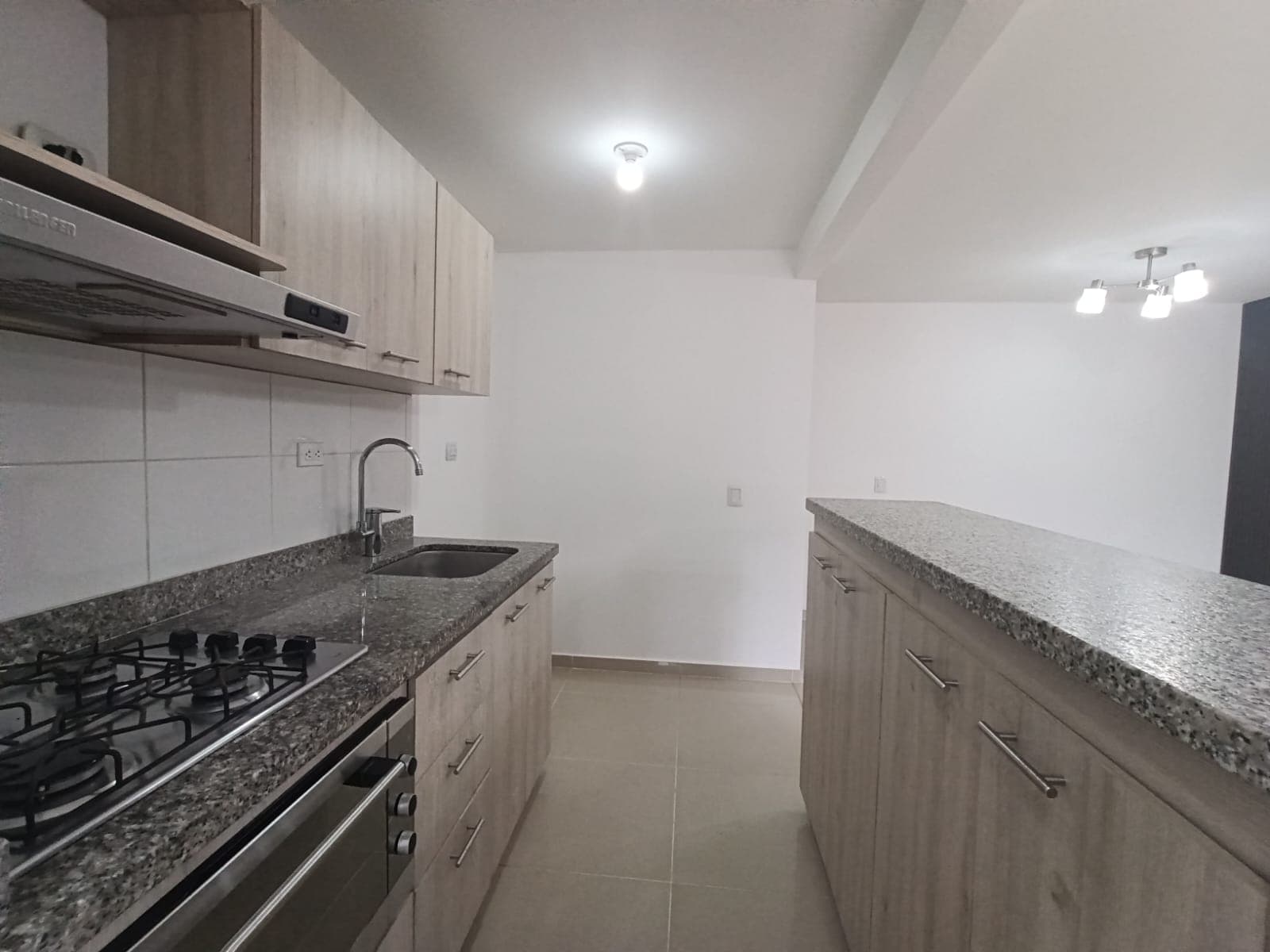 Apartamento en arriendo en Aves María, Sabaneta — foto 2 de 14