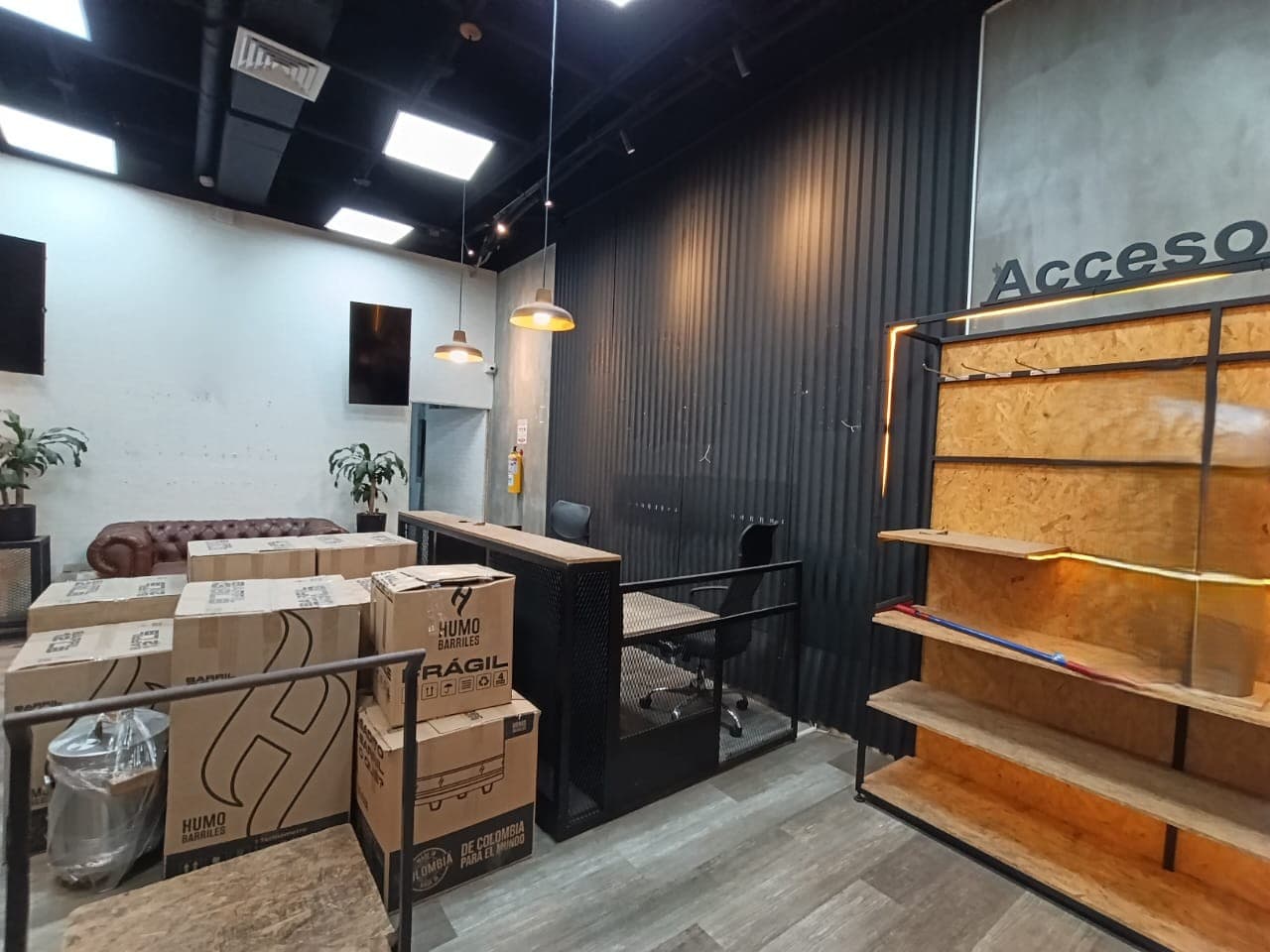 Local en arriendo en Barrio Colombia, El Poblado, Medellín — foto 5 de 12