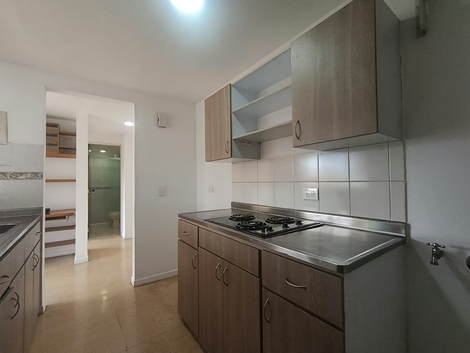 Apartaestudio en arriendo en La América, Medellín — foto 2 de 14