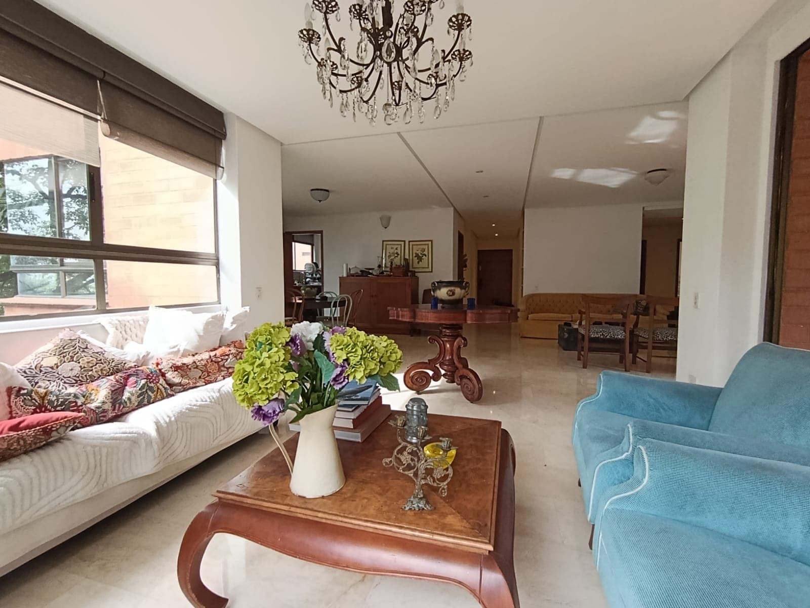 Apartamento en arriendo en Lalinde, El Poblado, Medellín — foto 4 de 20