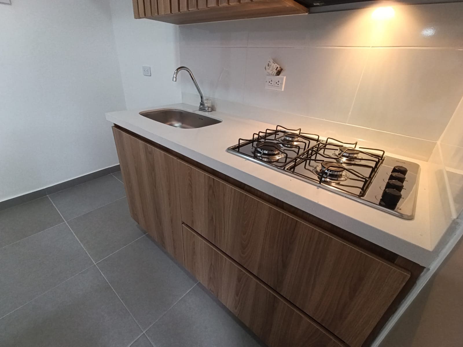 Apartamento en arriendo en Navarra, Bello — foto 4 de 20