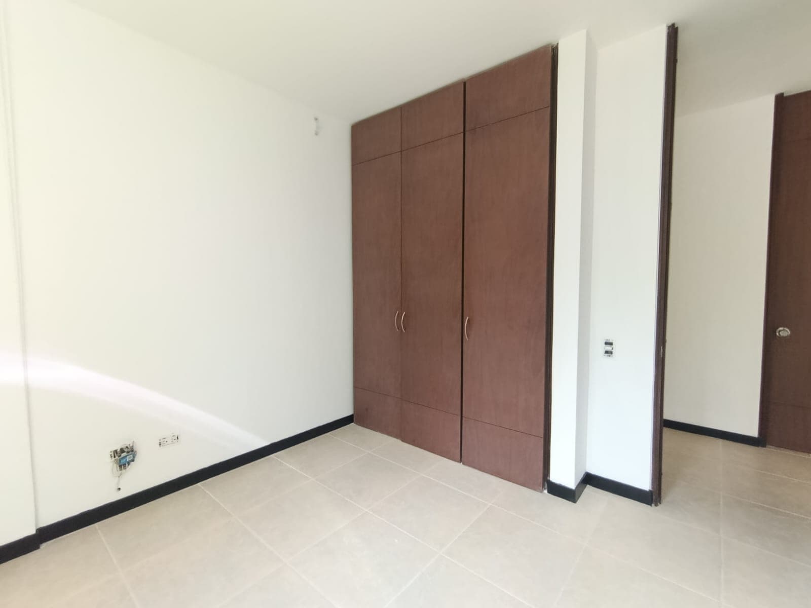 Apartamento en arriendo en Castropol, El Poblado, Medellín — foto 5 de 14