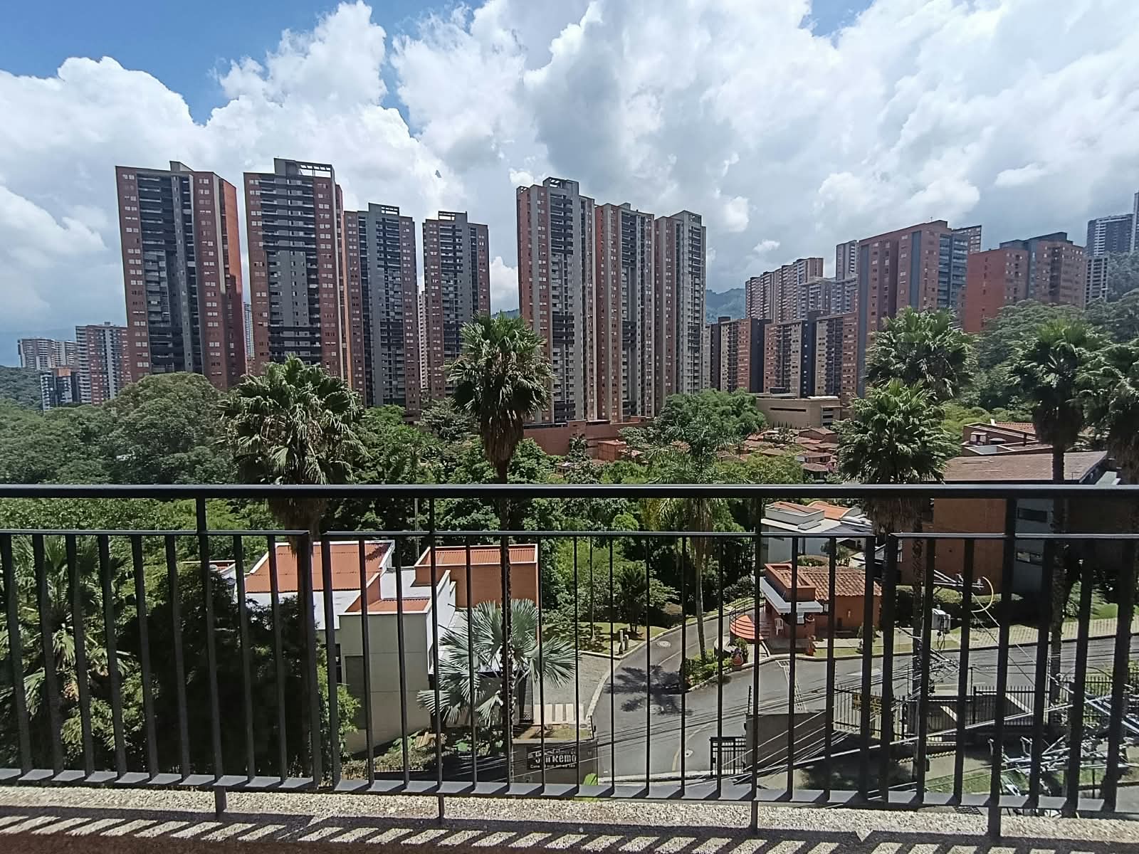 Apartamento en arriendo en San Remo, Sabaneta — foto 1 de 20