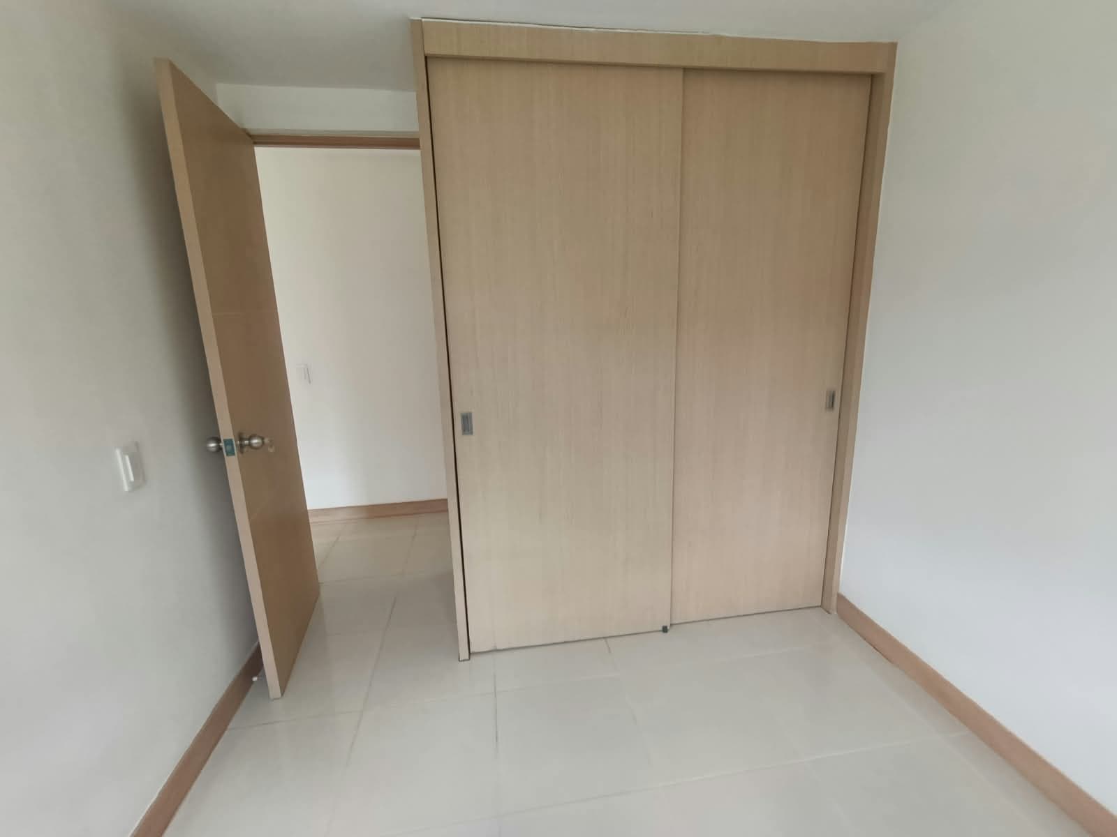 Apartamento en arriendo en San Remo, Sabaneta — foto 5 de 20