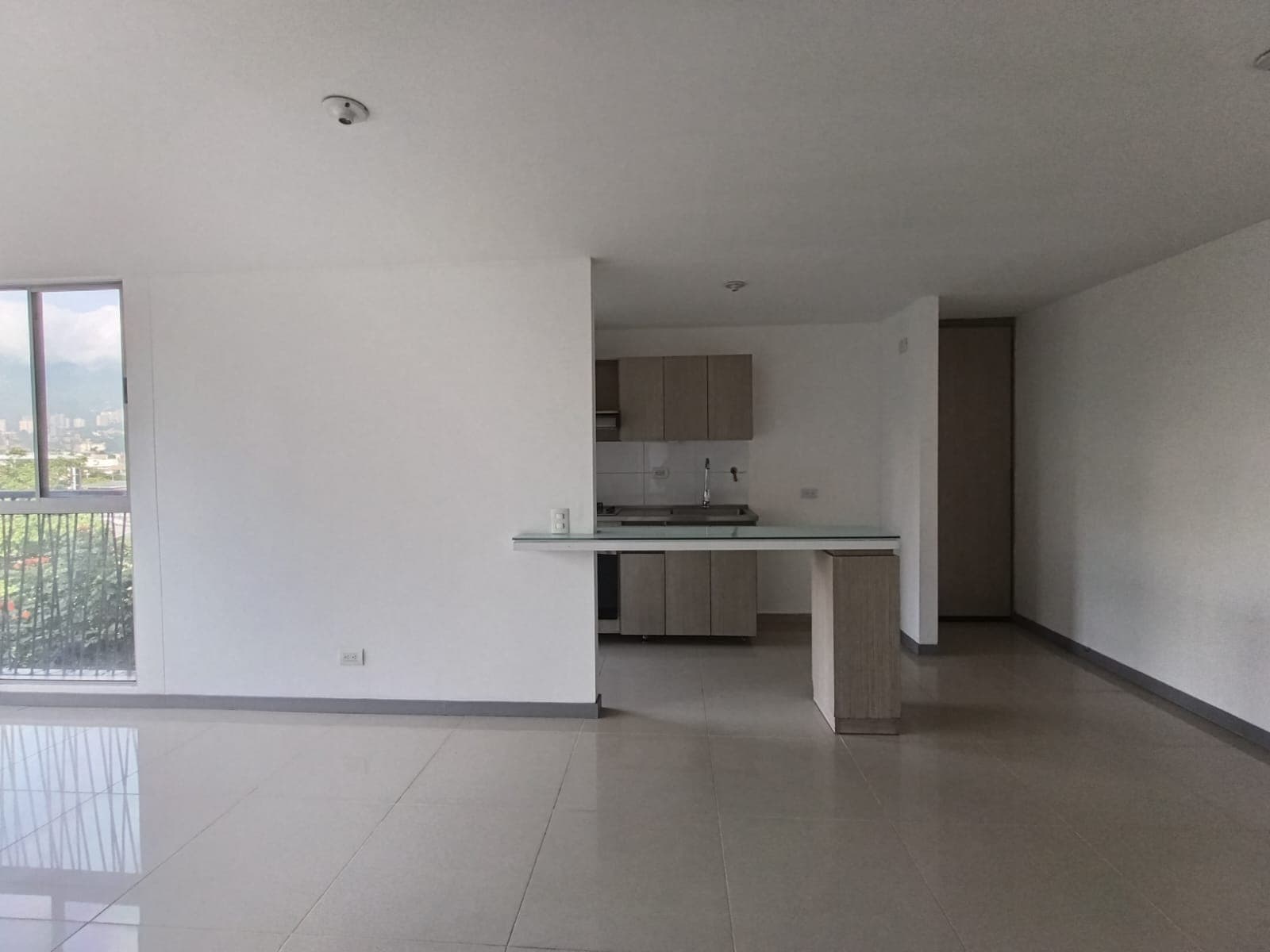 Apartamento en arriendo en Manuel Restrepo, Sabaneta — foto 1 de 19